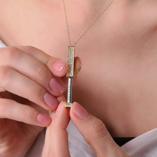 Viral ¨I Love You ¨ Necklace